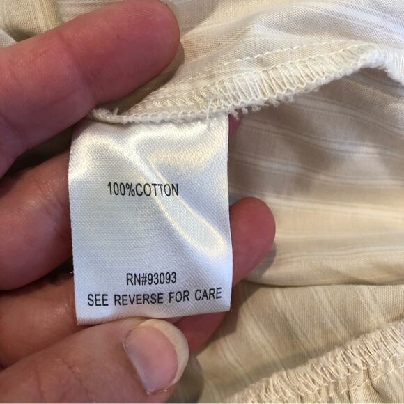 Tyler Boe tan and white striped ruffle pleated hem sleeve top size Medium - Picture 8 of 15